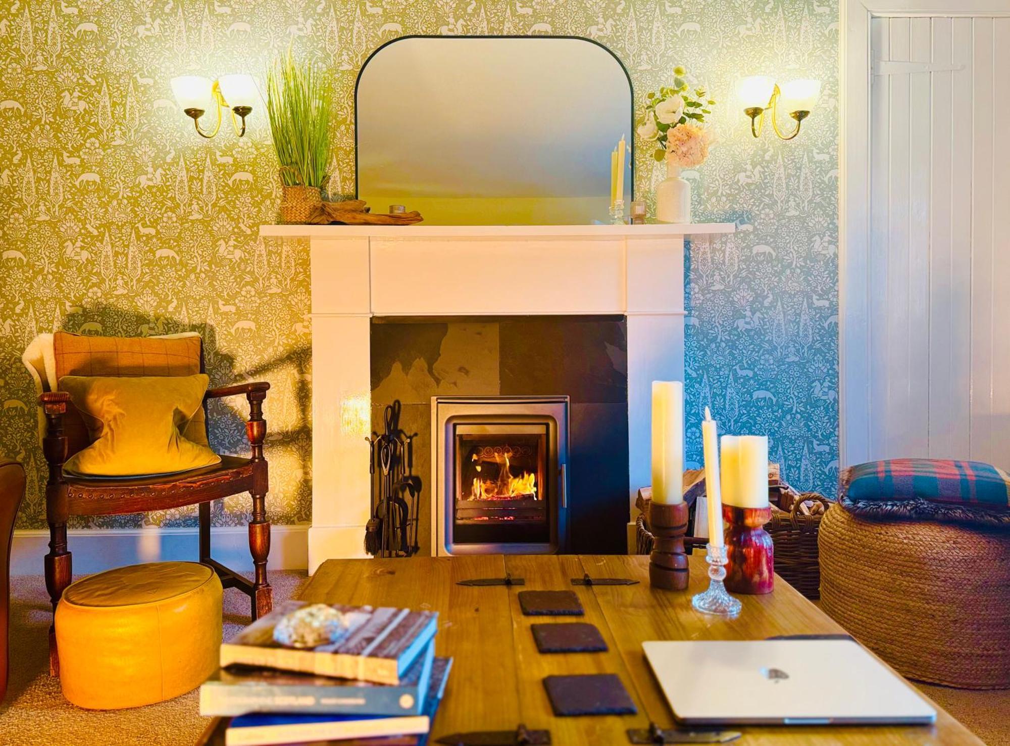 Rosemount Cottage Two - Highland Cottage Garve Eksteriør billede